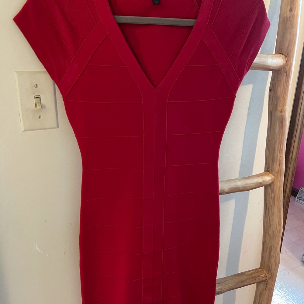 Express fitted dress - Picture 2 of 8